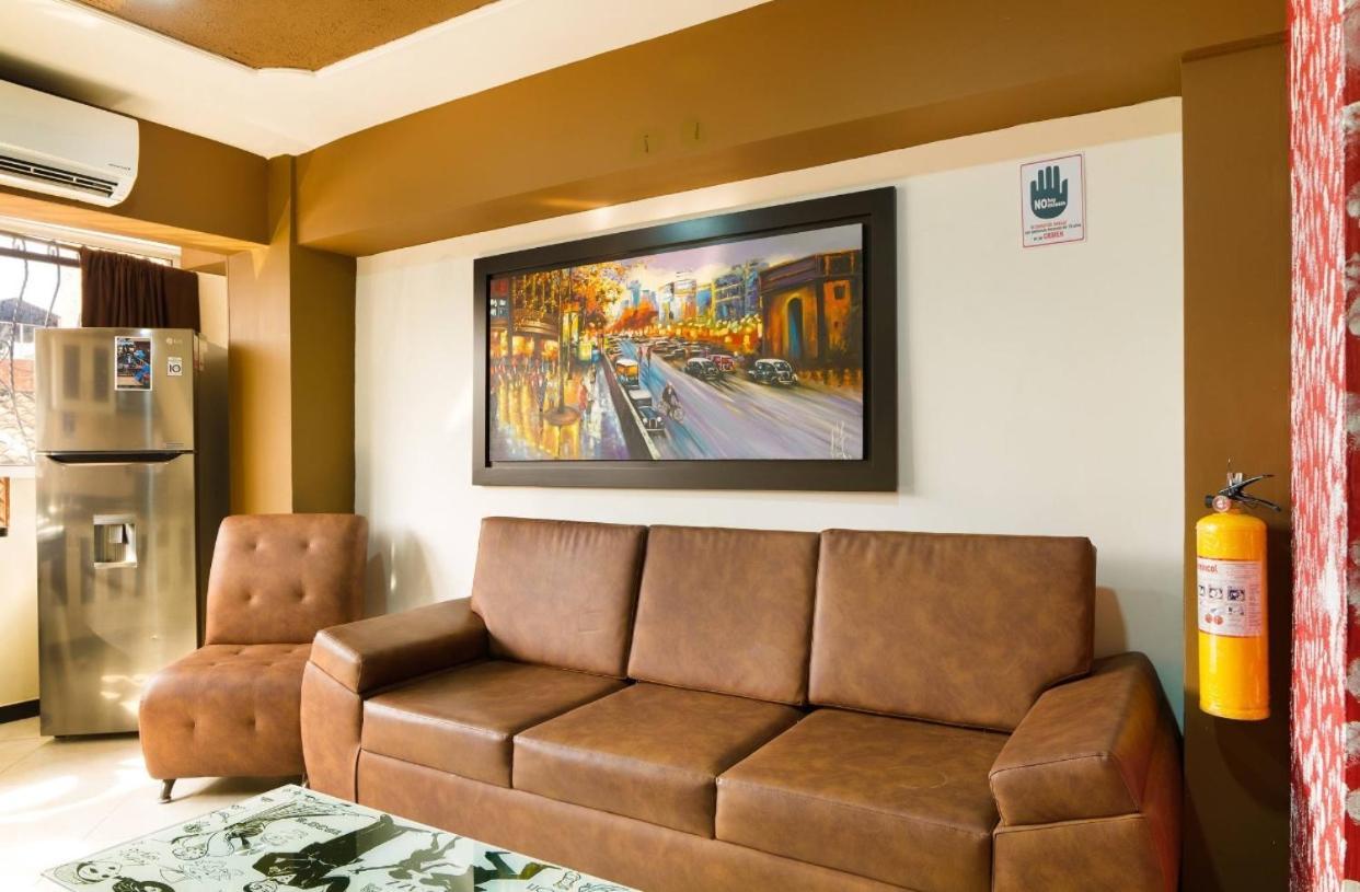 Apartamentos En El Poblado Medellín Exteriör bild