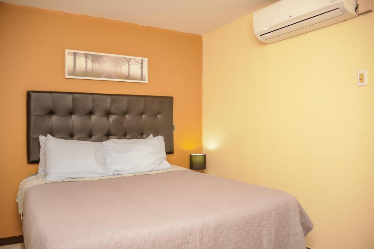 Apartamentos En El Poblado Medellín Exteriör bild